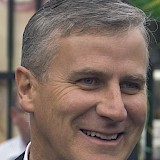 McCormack wins leadership